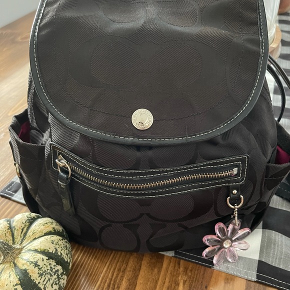 Coach backpack - Picture 2 of 3